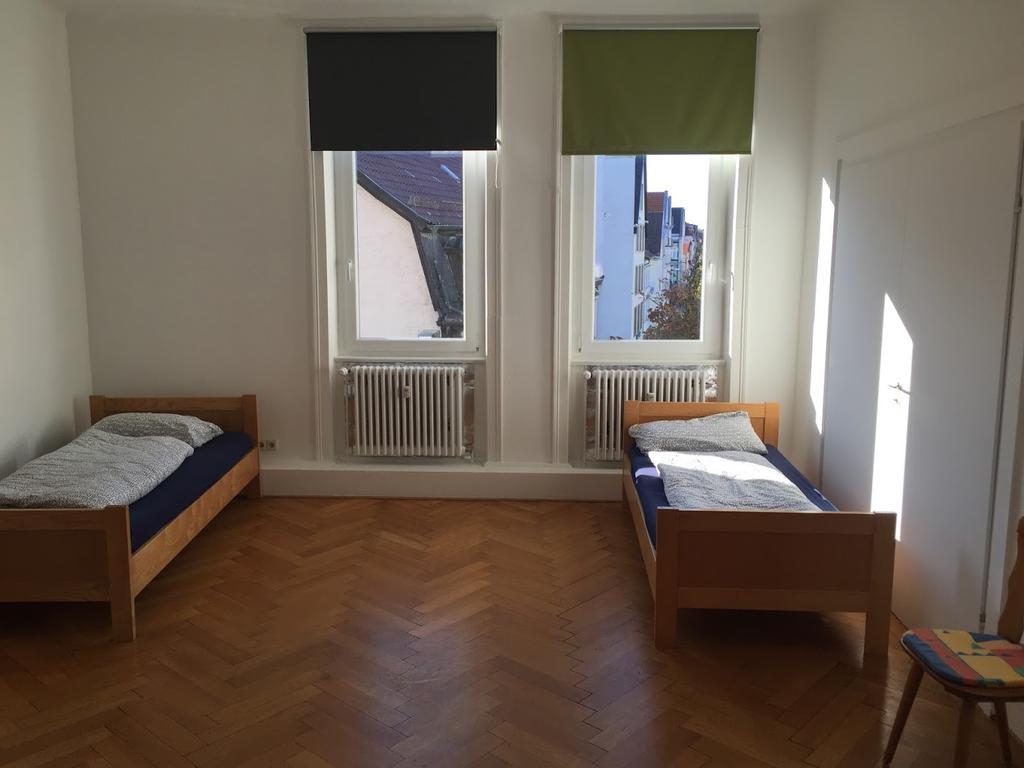 Unterkunft Goeppingen Ngoại thất bức ảnh